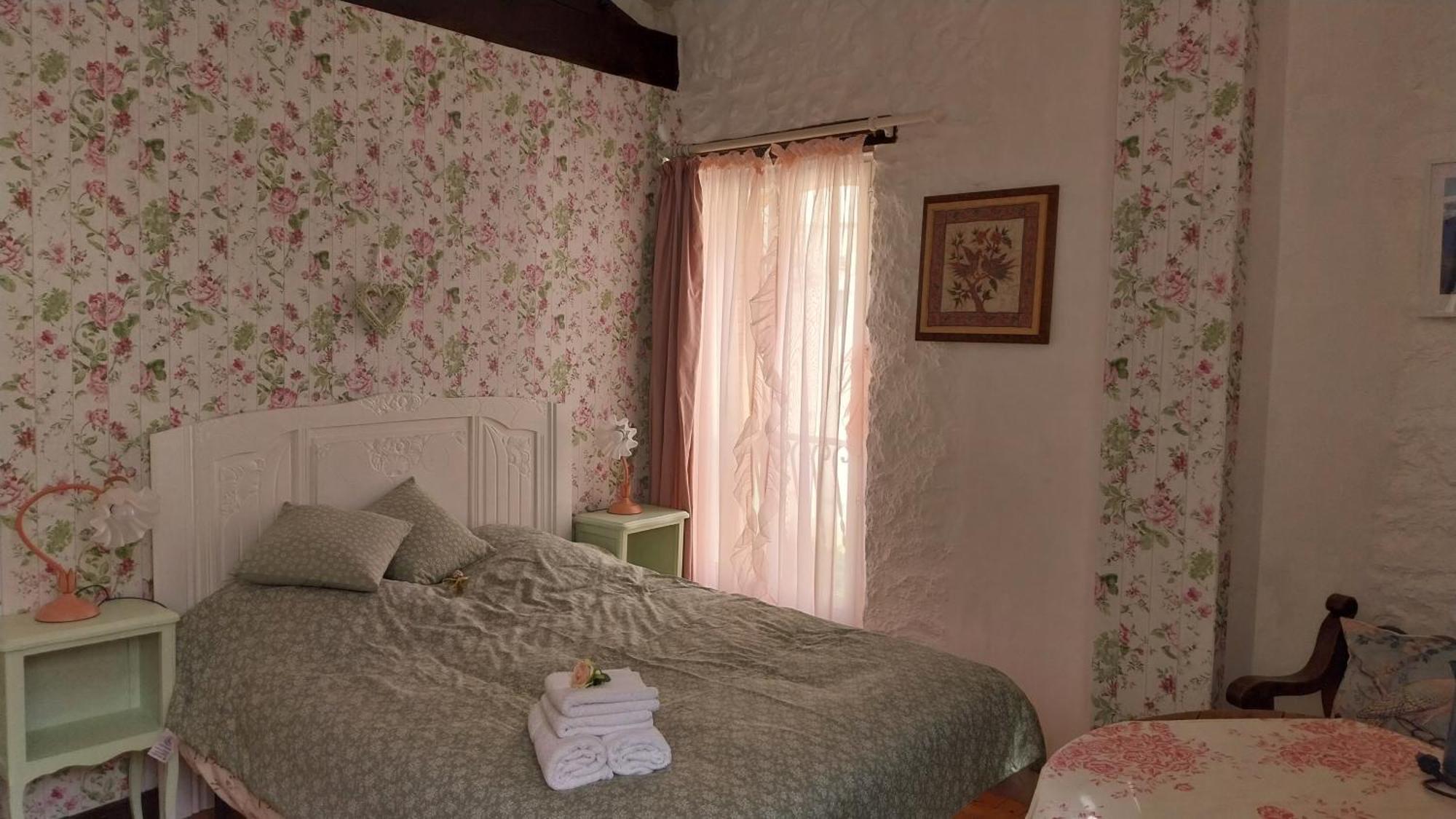 L'Envolee Bed & Breakfast Belvianes-et-Cavirac Exterior photo